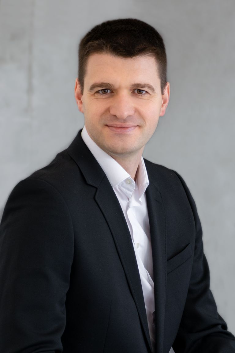 Nikola Marić